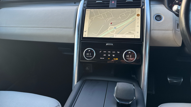 Land Rover Discovery 2.0 P300 R-Dynamic S 5dr Auto Petrol Station Wagon